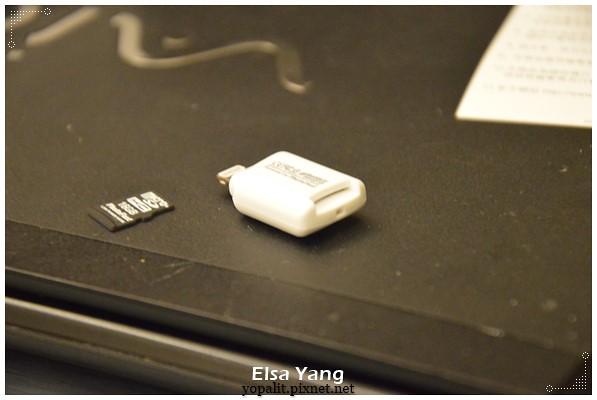 [體驗] PhotoFast蘋果microSD讀卡機CR-8800|蘋果手機專用隨身碟|ipad擴充式硬碟隨身碟 @ELSA菲常好攝