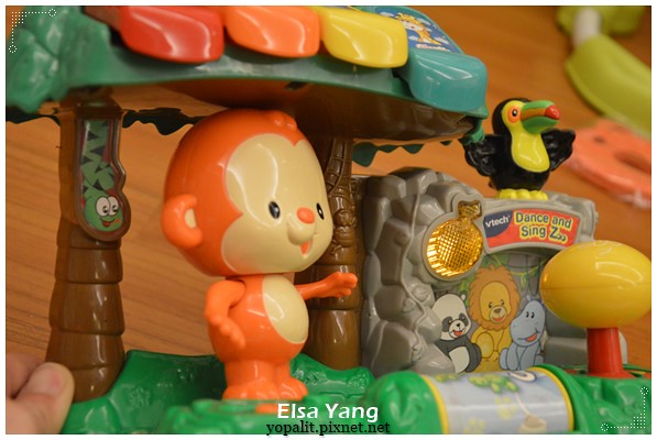[玩具] Vtech 歡樂動物園 dance and sing zoo|開箱|寶寶玩具|聲光玩具|評價|租玩具 @ELSA菲常好攝