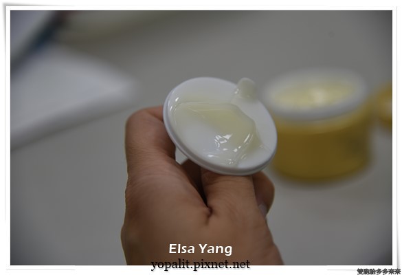 [美妝] Dr.Ci:Labo城野醫生-水凝露專家|3D黃金緊緻膠原滋養凝露|不用動刀就能有微整型的效果 @ELSA菲常好攝