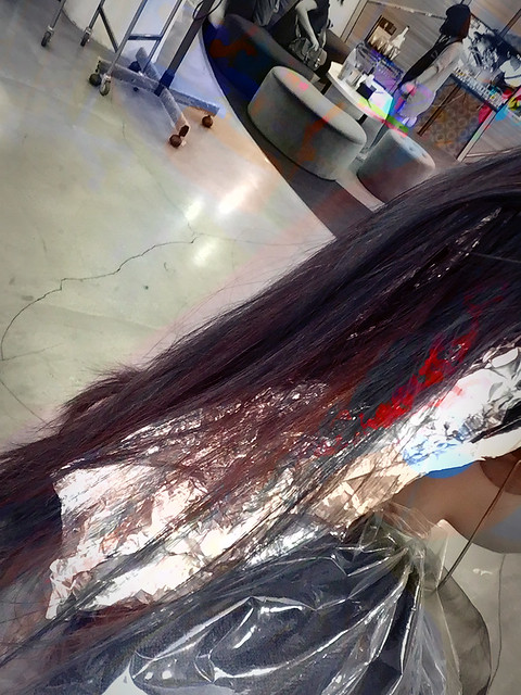 [體驗] 西門町染髮推薦尚洋髮藝UNA設計師-秋冬的一抹艷紅超大膽挑染 @ELSA菲常好攝