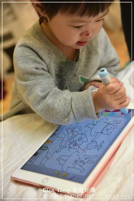 [開箱] 蒙恬卡樂筆-生活中真實的小畫家選色功能|寶寶繪圖繪本畫圖互動式多媒體玩具color pen @ELSA菲常好攝