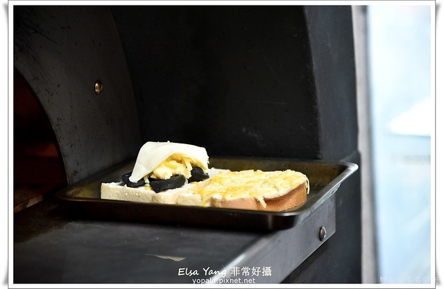 [美食]公館窯烤土司-夏天輕食吐司麵包推薦吐司吧cheese toast|台大校園美食超越碳烤土司的美味 @ELSA菲常好攝