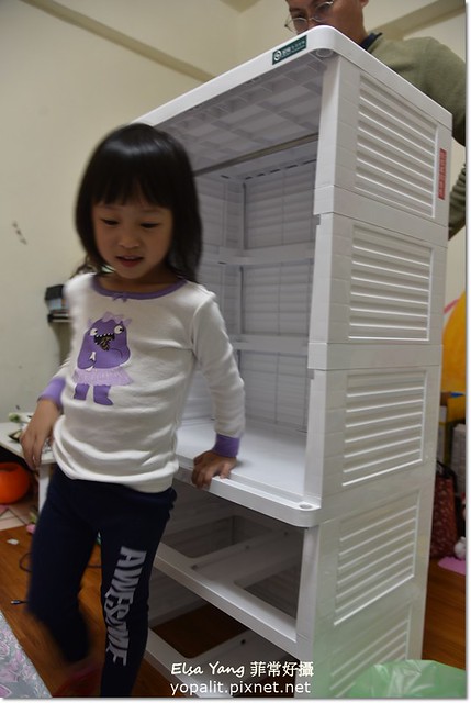 [兒童衣櫃開箱] +O家窩兒童紫外線衣櫃推薦-貝格紫外線除菌兒童吊掛衣櫃|LED除菌燈除菌收納櫃寶寶衣櫃北歐星晨 @ELSA菲常好攝