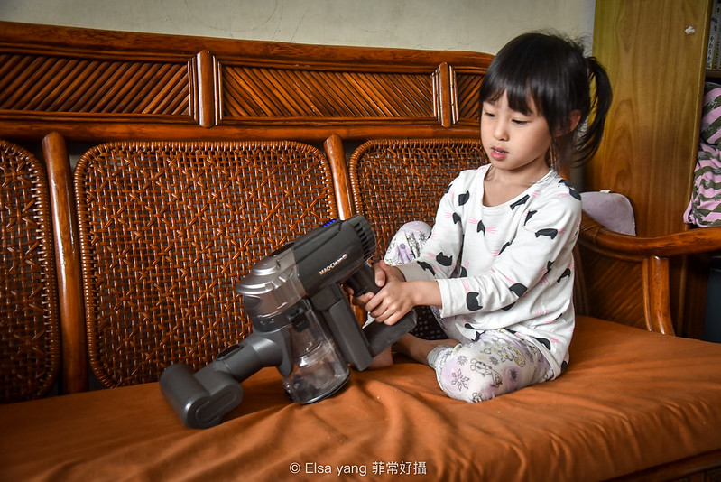 [家電開箱] 日本Bmxmao-MAO Clean M3無線手持吸塵器|5000以內最輕巧便利好用的除塵蟎吸塵器｜推薦小巧車用吸塵器 @ELSA菲常好攝