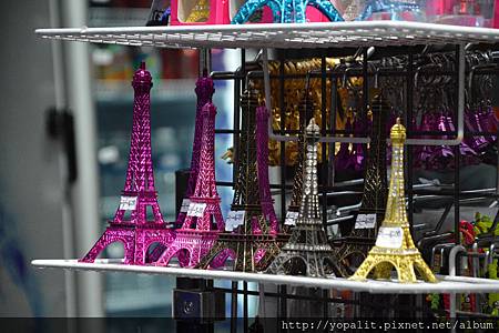 [Paris] 巴黎小紀念品、義大利最便宜 @ELSA菲常好攝