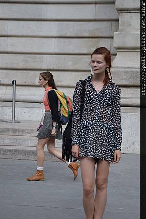 [Paris] 七月的巴黎街拍穿搭分享 @ELSA菲常好攝