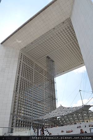 [Paris] 法國。新凱旋門La Grande Arche de la Défense @ELSA菲常好攝