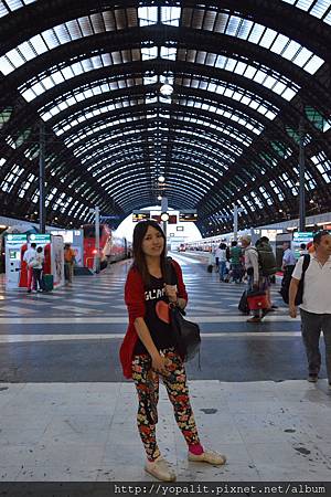 [Italy] 義大利。米蘭車站Milano Centrale @ELSA菲常好攝