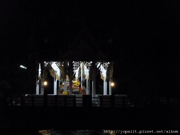 [Thai] 螢火蟲餐廳＋搭船看營火蟲 @ELSA菲常好攝